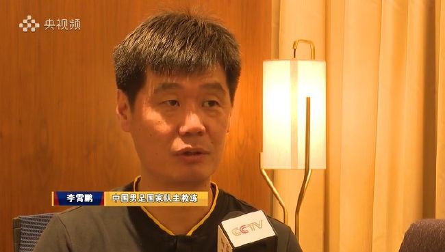 第六代影人不得不虚怀以待，他们面对和生存的世界将空前繁复奥秘的人类语文展示给他们，他们必须边阅读边领会边书写。